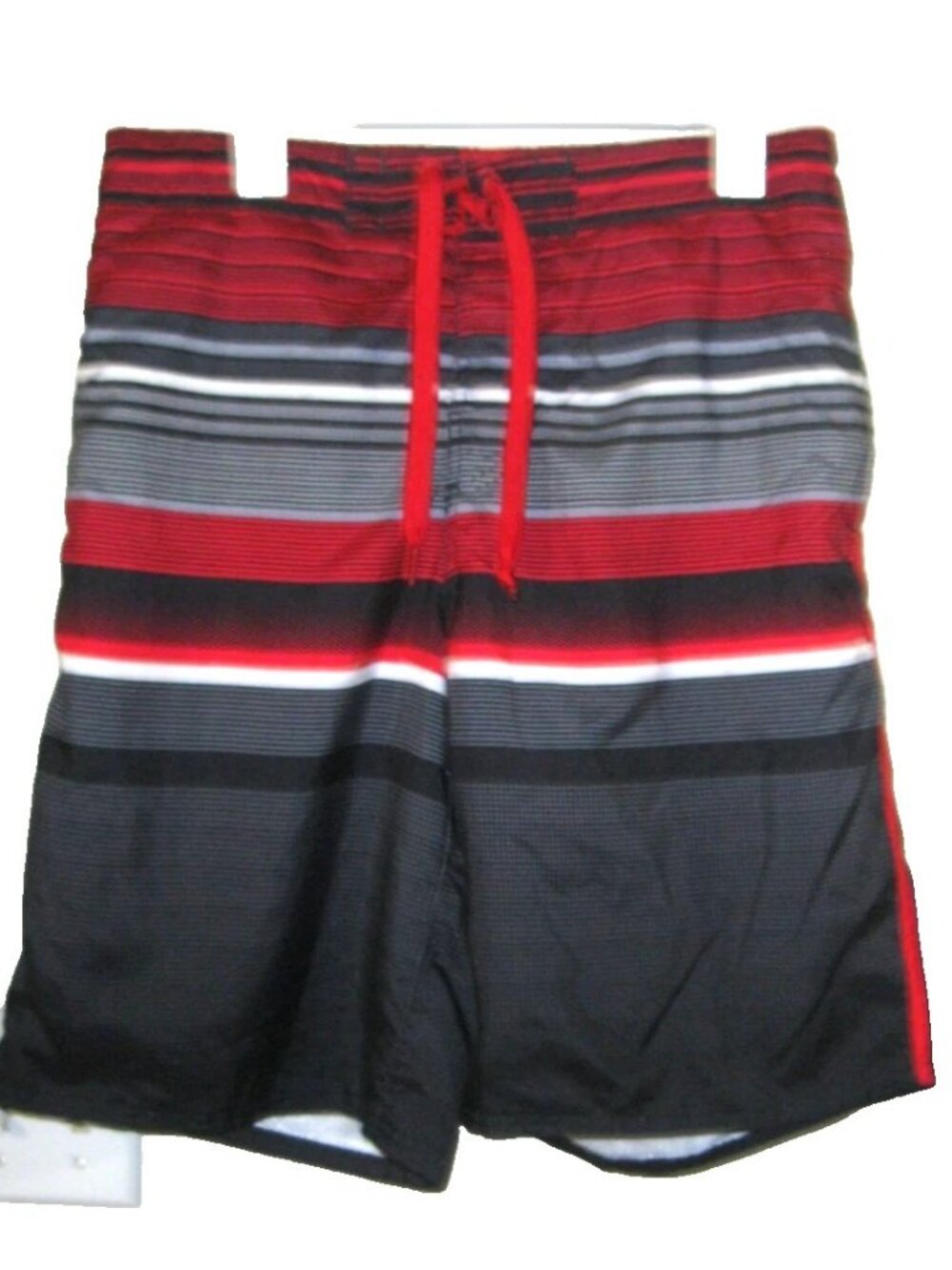 OP Ocean Pacific Medium 32-34 striped swim trunks with a zippered cell pocket